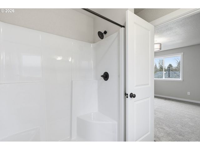 3155 Ne 117th Ave, Portland, OR 97220