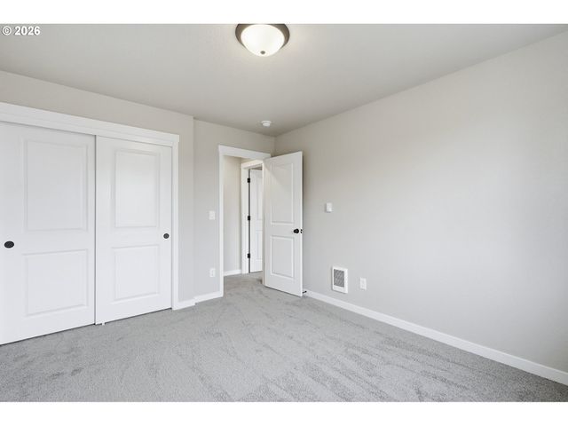 3155 Ne 117th Ave, Portland, OR 97220