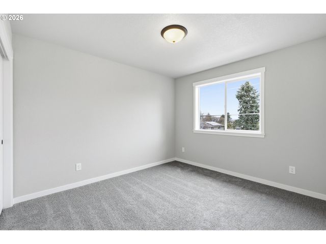 3155 Ne 117th Ave, Portland, OR 97220