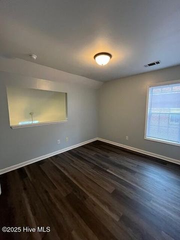 4804 College Road S Unit 54, Wilmington, NC 28412