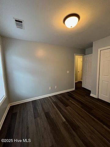 4804 College Road S Unit 54, Wilmington, NC 28412