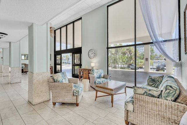 9 HAIG PLACE 810, Dunedin, FL 34698