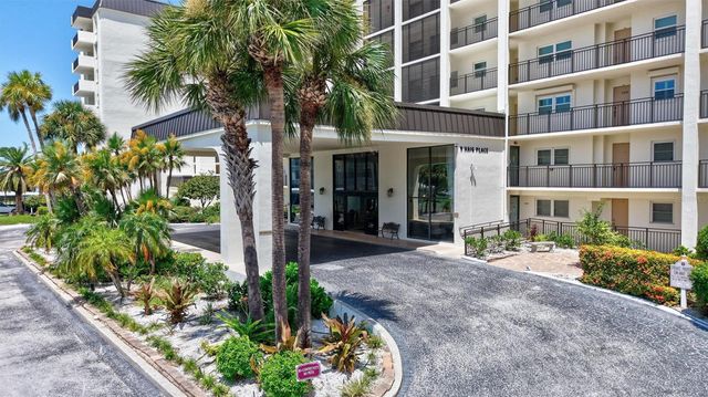 9 HAIG PLACE 810, Dunedin, FL 34698