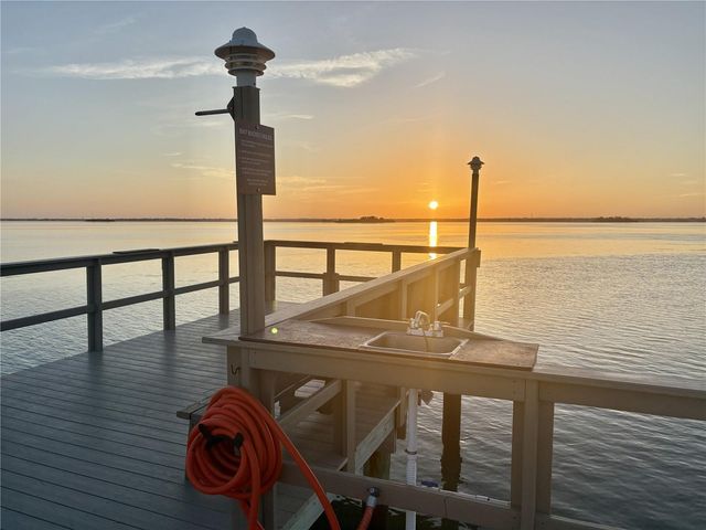 9 HAIG PLACE 810, Dunedin, FL 34698