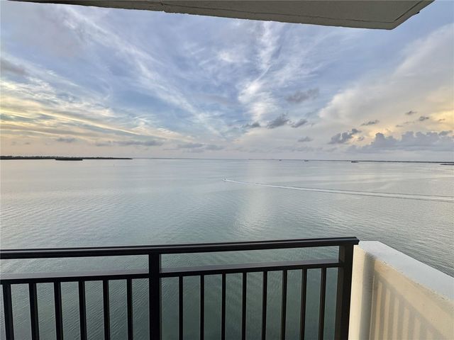 9 HAIG PLACE 810, Dunedin, FL 34698