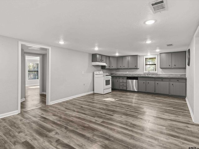 11661 FM 852, Gilmer, TX 75644