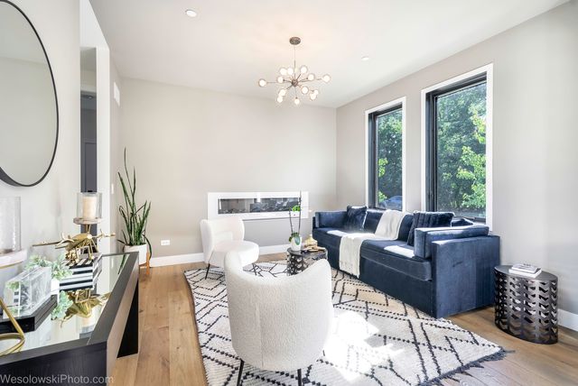 3112 Cara Lane, Oak Brook, IL 60523