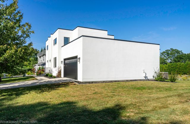 3112 Cara Lane, Oak Brook, IL 60523