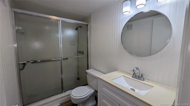 2950 SE Ocean Boulevard 5-2, Stuart, FL 34996