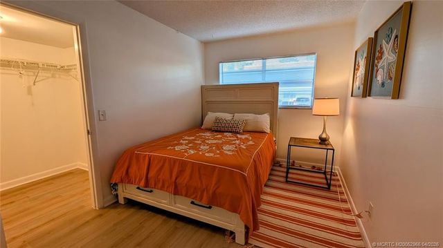 2950 SE Ocean Boulevard 5-2, Stuart, FL 34996