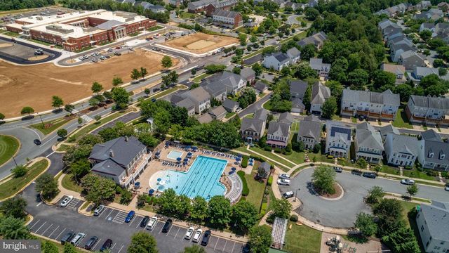 1100 INNIS DR, Fredericksburg, VA 22401
