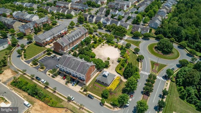 1100 INNIS DR, Fredericksburg, VA 22401