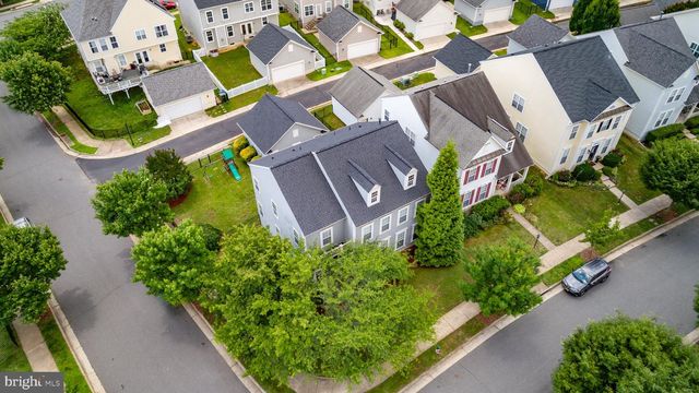 1100 INNIS DR, Fredericksburg, VA 22401