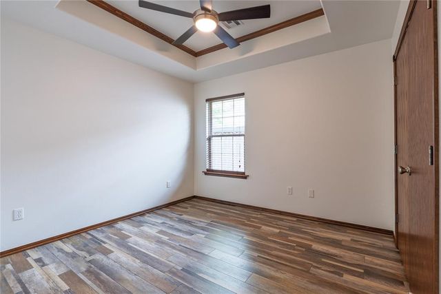 419 W Midland Street, Shawnee, OK 74804
