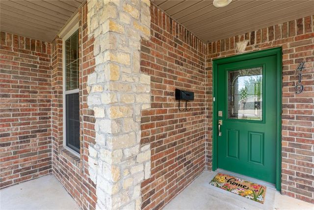 419 W Midland Street, Shawnee, OK 74804