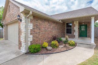 419 W Midland Street, Shawnee, OK 74804
