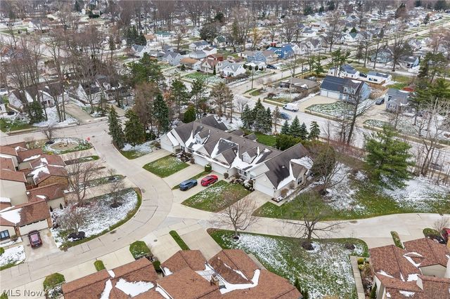 2401 Bunker Lane A, Willoughby, OH 44094