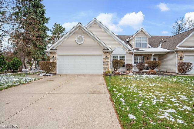 2401 Bunker Lane A, Willoughby, OH 44094