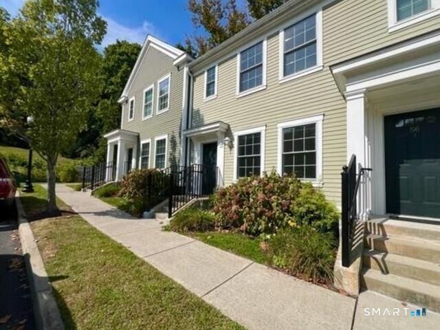 66 Stoneridge Circle, Stamford, CT 06902
