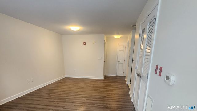 66 Stoneridge Circle, Stamford, CT 06902