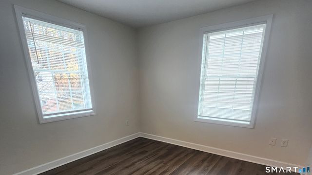 66 Stoneridge Circle, Stamford, CT 06902