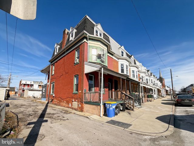 939 W POPLAR, York, PA 17401