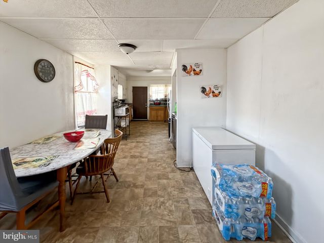 939 W POPLAR, York, PA 17401