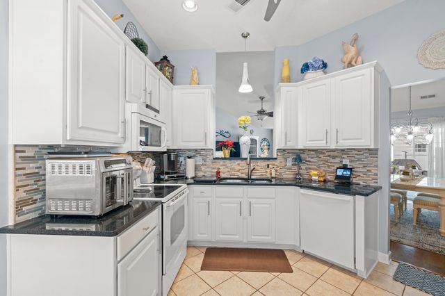 834 Riverward Dr., Myrtle Beach, SC 29588