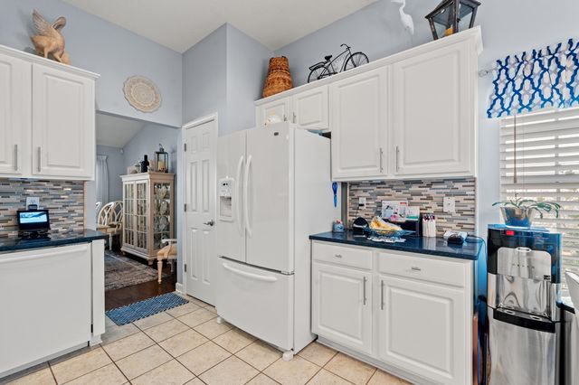 834 Riverward Dr., Myrtle Beach, SC 29588