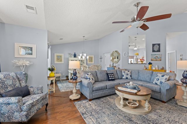 834 Riverward Dr., Myrtle Beach, SC 29588