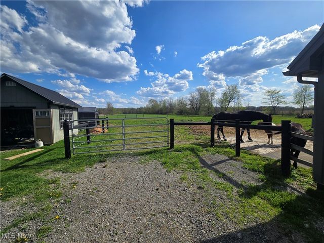 2750 Moore Road, Orwell, OH 44076