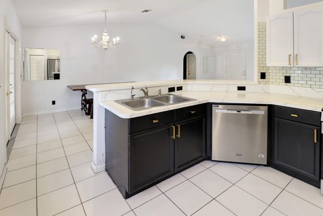 16441 87TH Lane N, The Acreage, FL 33470