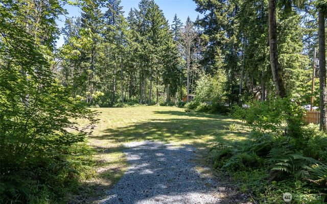 25921 82nd Avenue E, Graham, WA 98338
