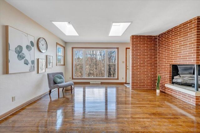 4151 Givens RD, Salem, VA 24153