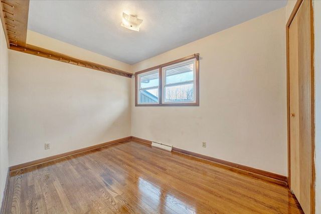 4151 Givens RD, Salem, VA 24153