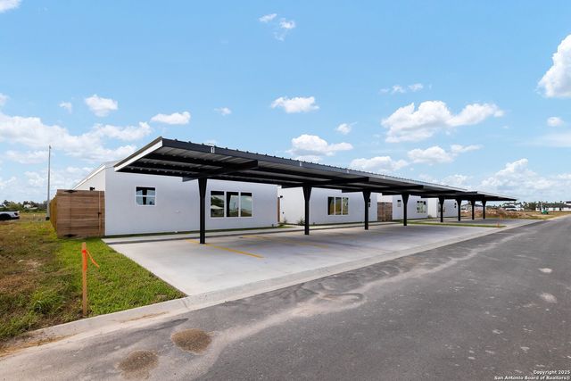 2700 Mockingbird Road, Weslaco, TX 78596