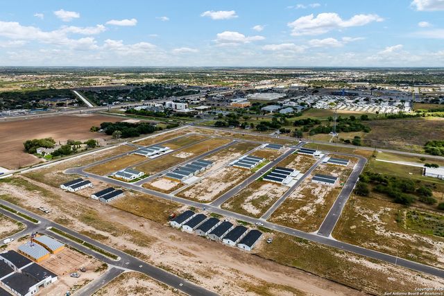 2700 Mockingbird Road, Weslaco, TX 78596