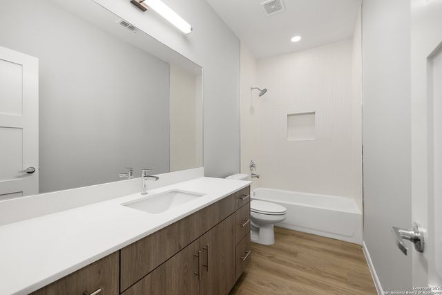 2700 Mockingbird Road, Weslaco, TX 78596