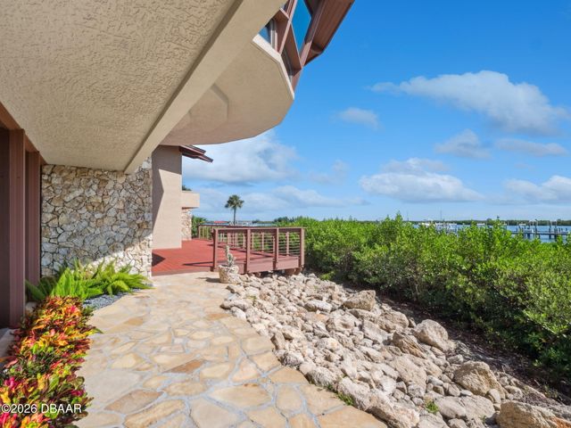 107 Donlon Drive, New Smyrna Beach, FL 32168