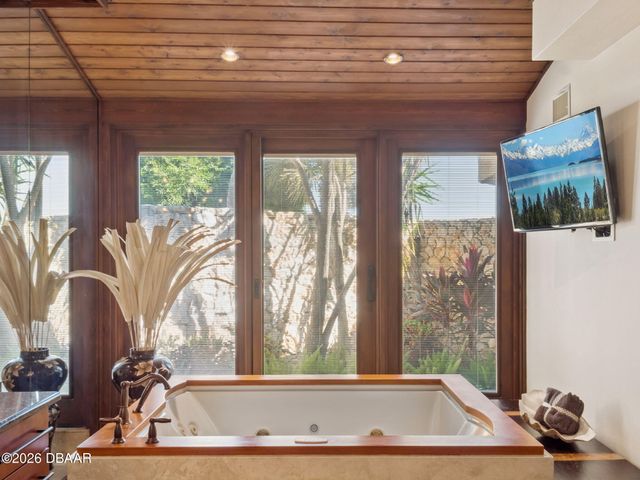 107 Donlon Drive, New Smyrna Beach, FL 32168