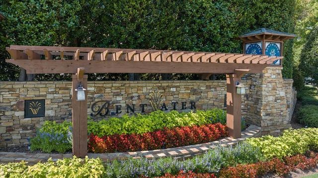 1065 Lost Creek Parkway, Dallas, GA 30132