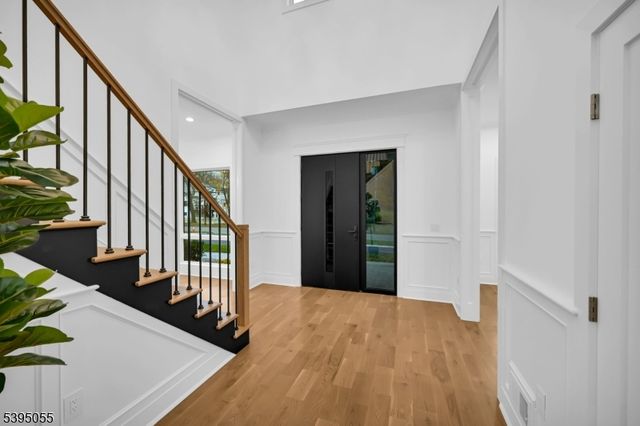 22 Brookside Pl, Livingston Twp., NJ 07039