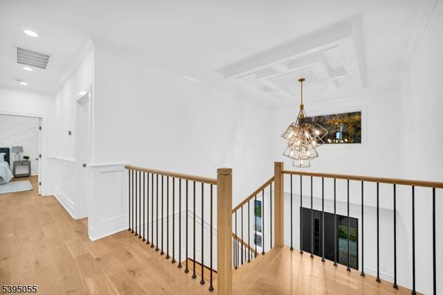 22 Brookside Pl, Livingston Twp., NJ 07039