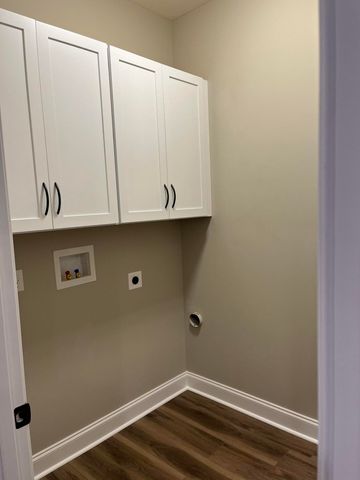 176 Villa Oak CIR, Bedford, VA 24523