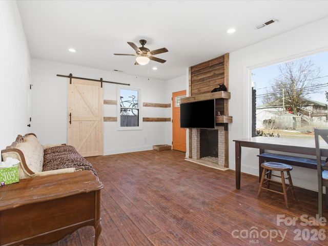 1810 Marguerite Avenue, Charlotte, NC 28205