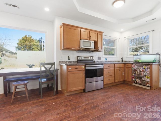 1810 Marguerite Avenue, Charlotte, NC 28205