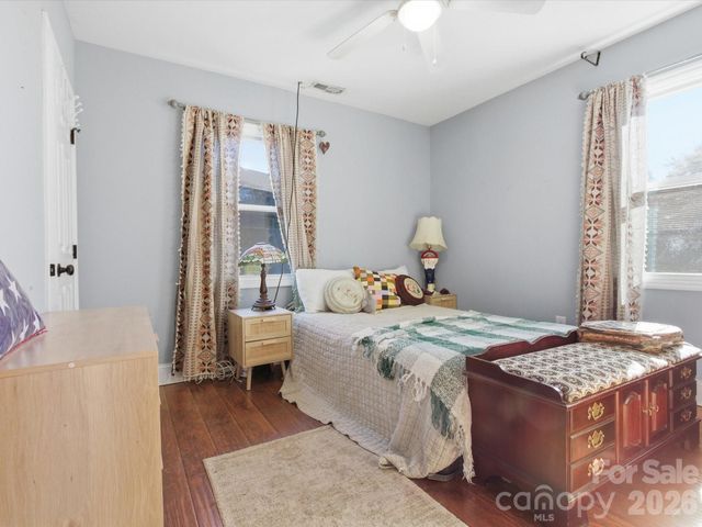 1810 Marguerite Avenue, Charlotte, NC 28205