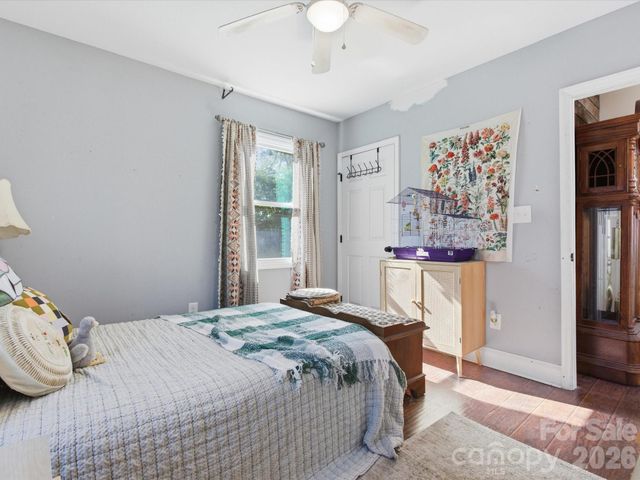 1810 Marguerite Avenue, Charlotte, NC 28205