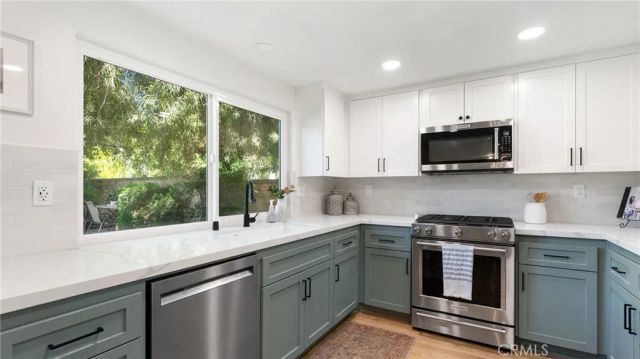 25768 Miguel Court, Valencia, CA 91355