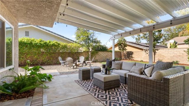 25768 Miguel Court, Valencia, CA 91355